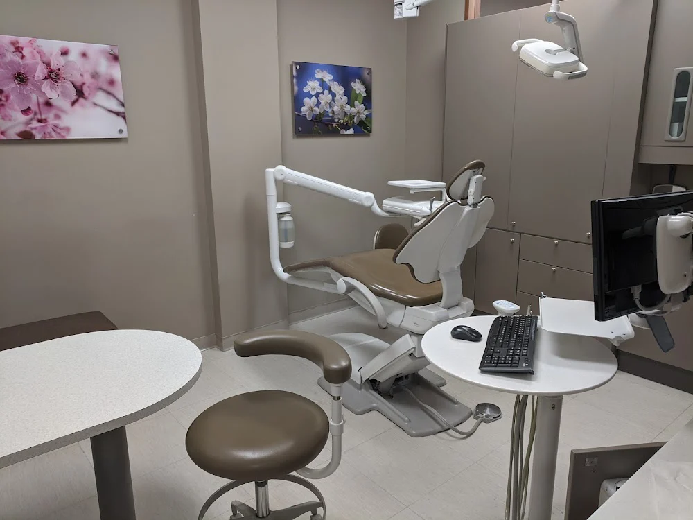 Apple Tree Dental Mounds View 7