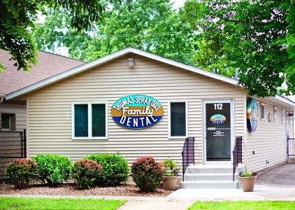 Dr. Thomas E. Spray, DDS