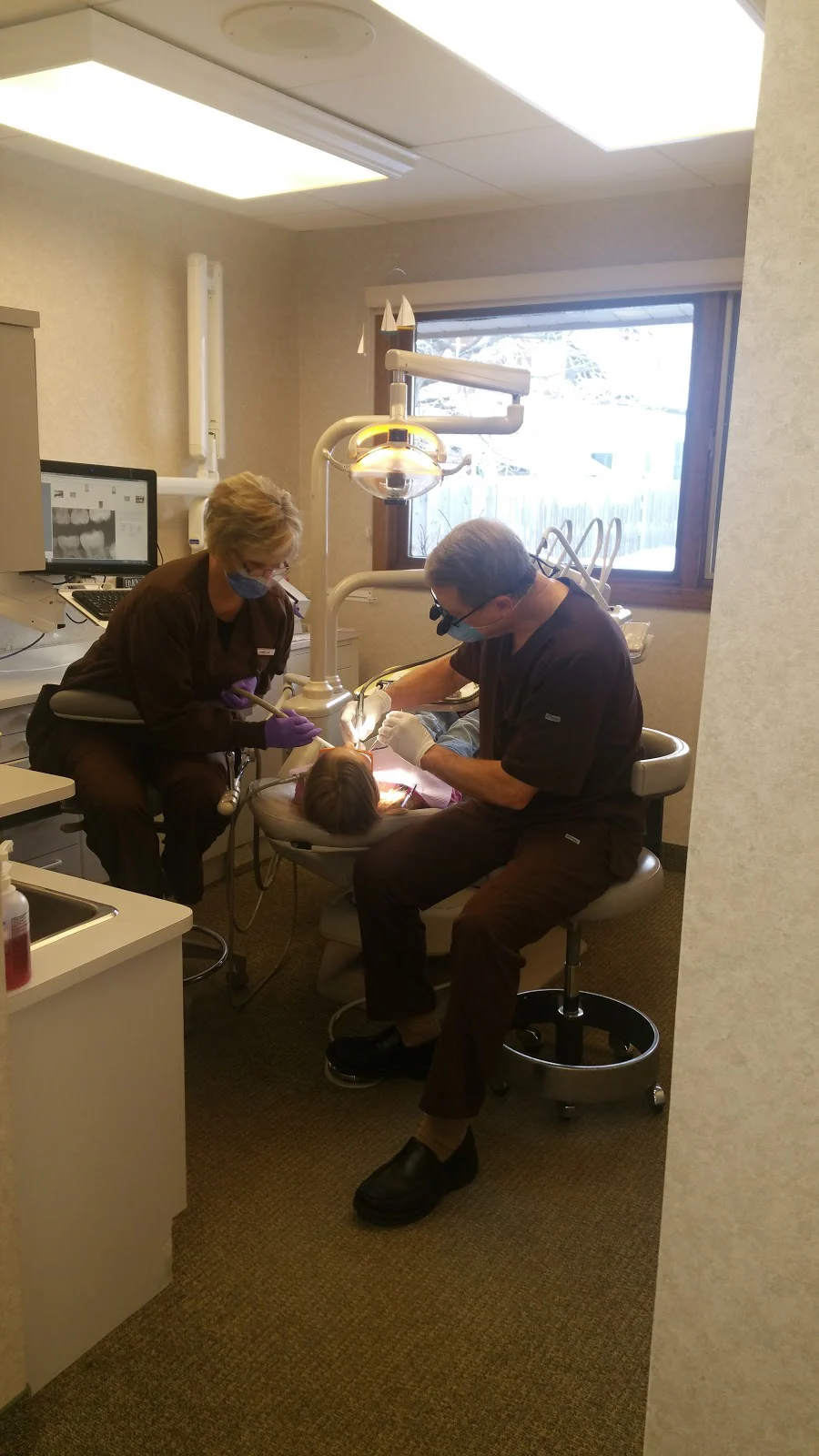 Lakeshore Family Dentistry: Jason P. Ross, Ellen D. Jacobson 3