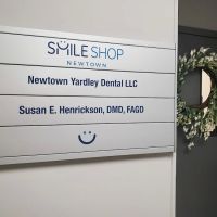 Smile Shop Newtown ico