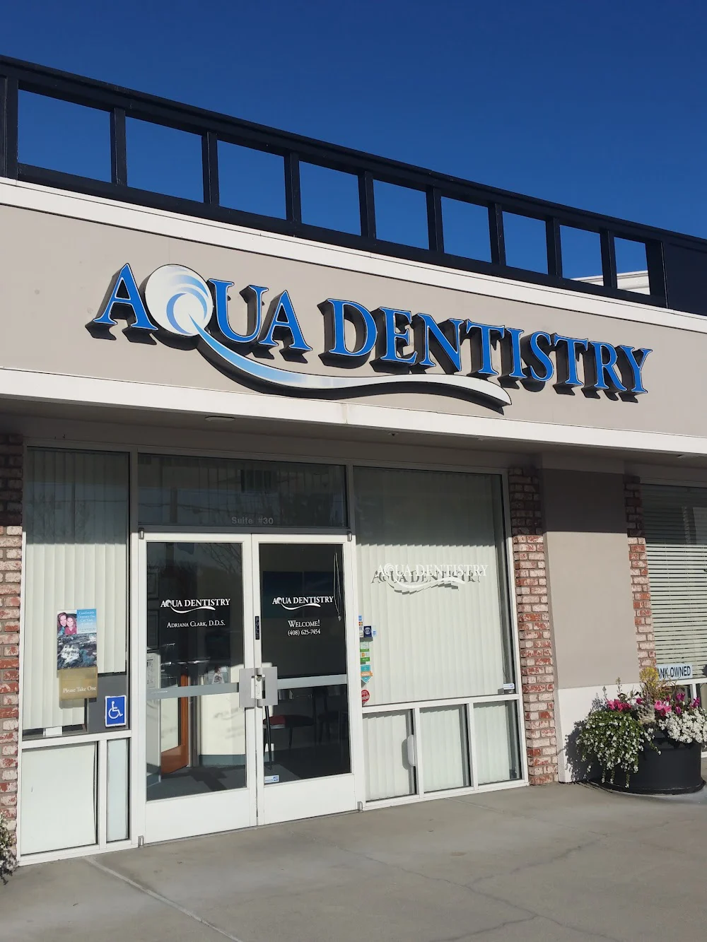 Aqua Dentistry : Aishwarya Kumar DDS Picture 4