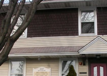 Dr. Gary Newell, DDS