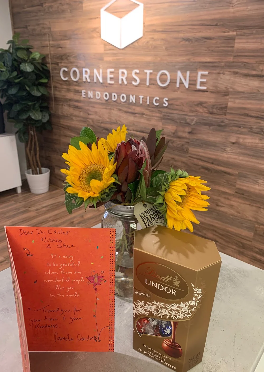 Cornerstone Endodontics: Eddie H. Edalat, DDS Picture 6
