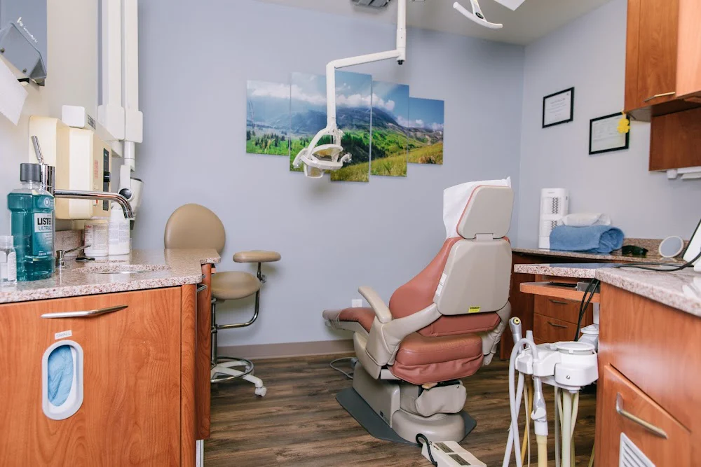 Highland Dental Arts Picture 1