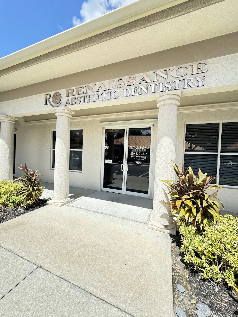 Renaissance Aesthetic Dentistry 6