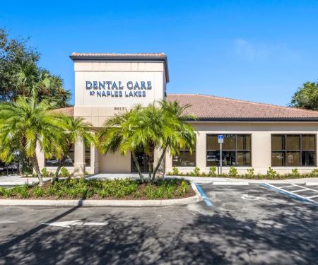 Dental Care at Naples Lakes