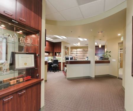 Rentschler and Rhee Dentistry