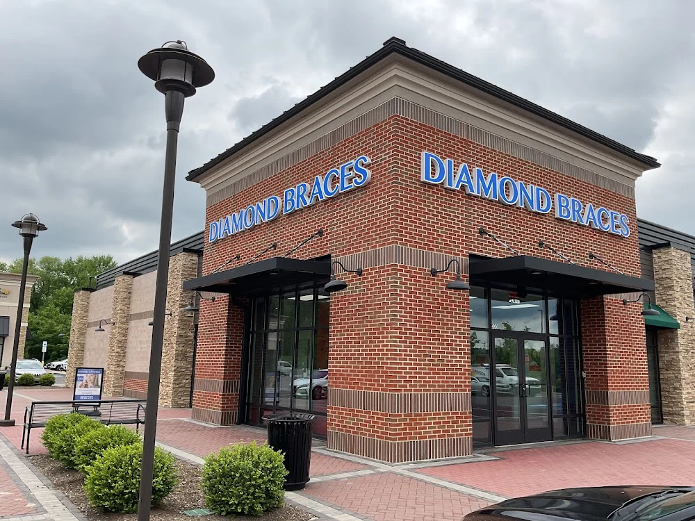 Diamond Braces Orthodontist: Braces & Invisalign 1