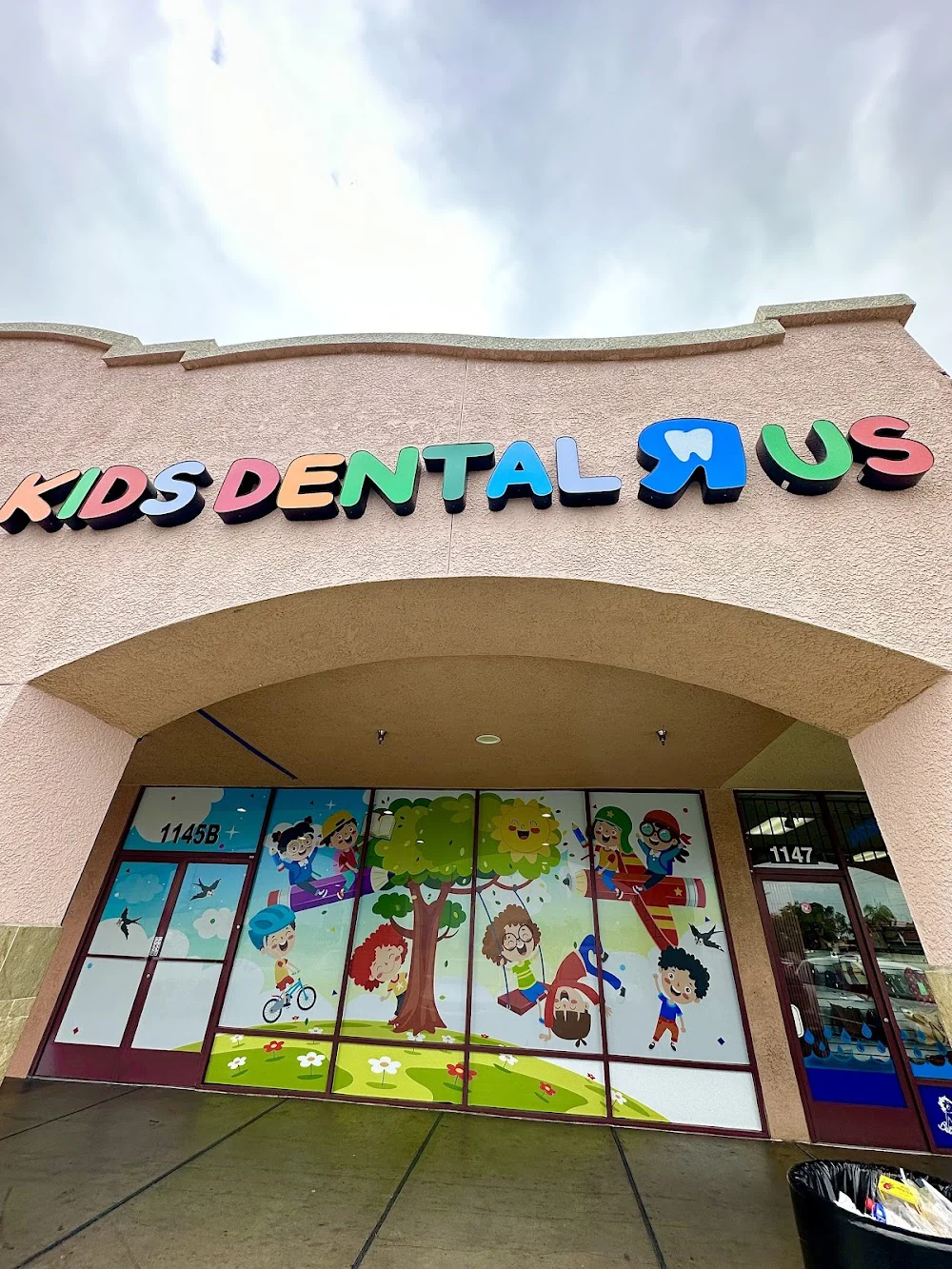 Kids Dental R Us 1