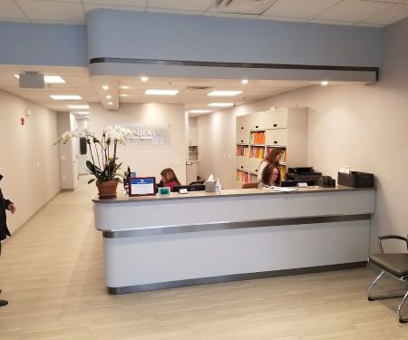 Ideal Dental Services: Freedman, Richard S DDS