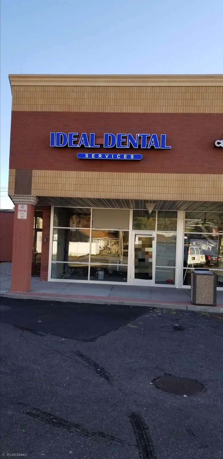 Ideal Dental Services: Freedman, Richard S DDS 5