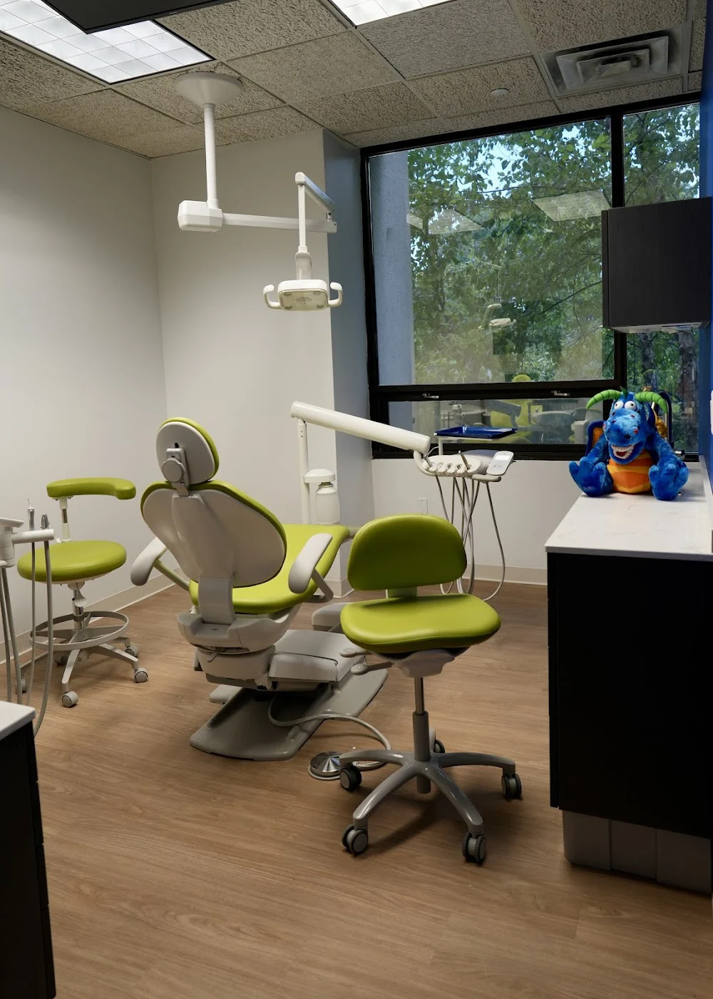 Discover Dental - Pediatric Dentistry 1