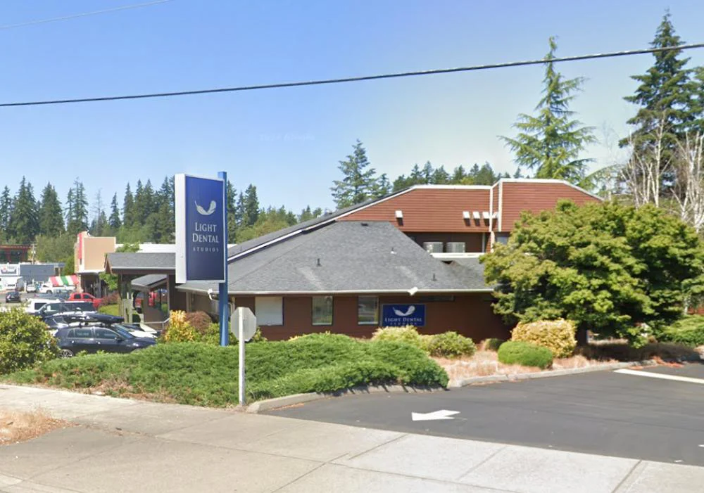 Light Dental Studios of Bonney Lake 4