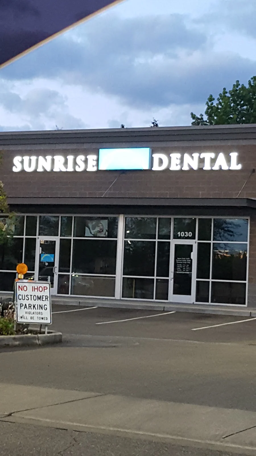 Sunrise Dental of Auburn 7