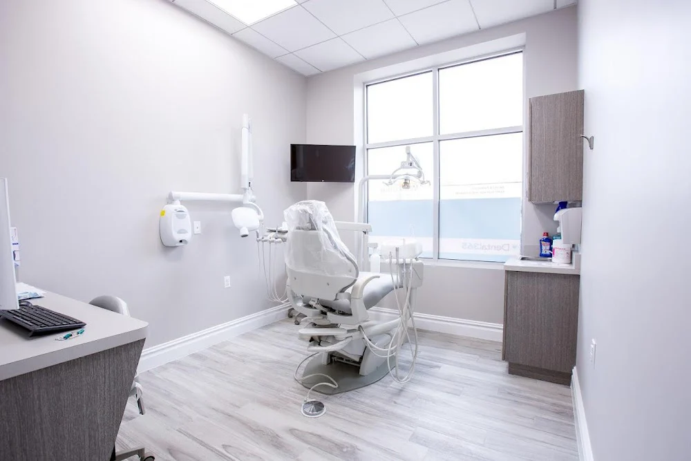 Dental365 – West Islip 6