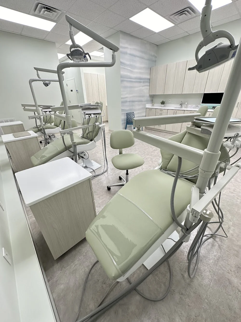 Amityville Orthodontics (Justyna Balicka Orthodontics) 8