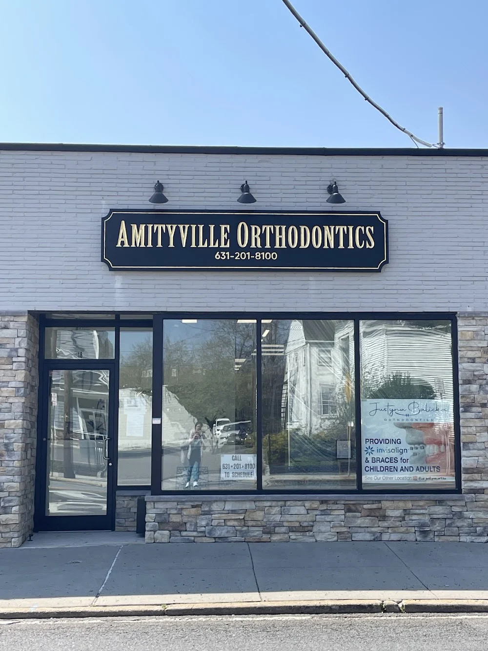 Amityville Orthodontics (Justyna Balicka Orthodontics) 4