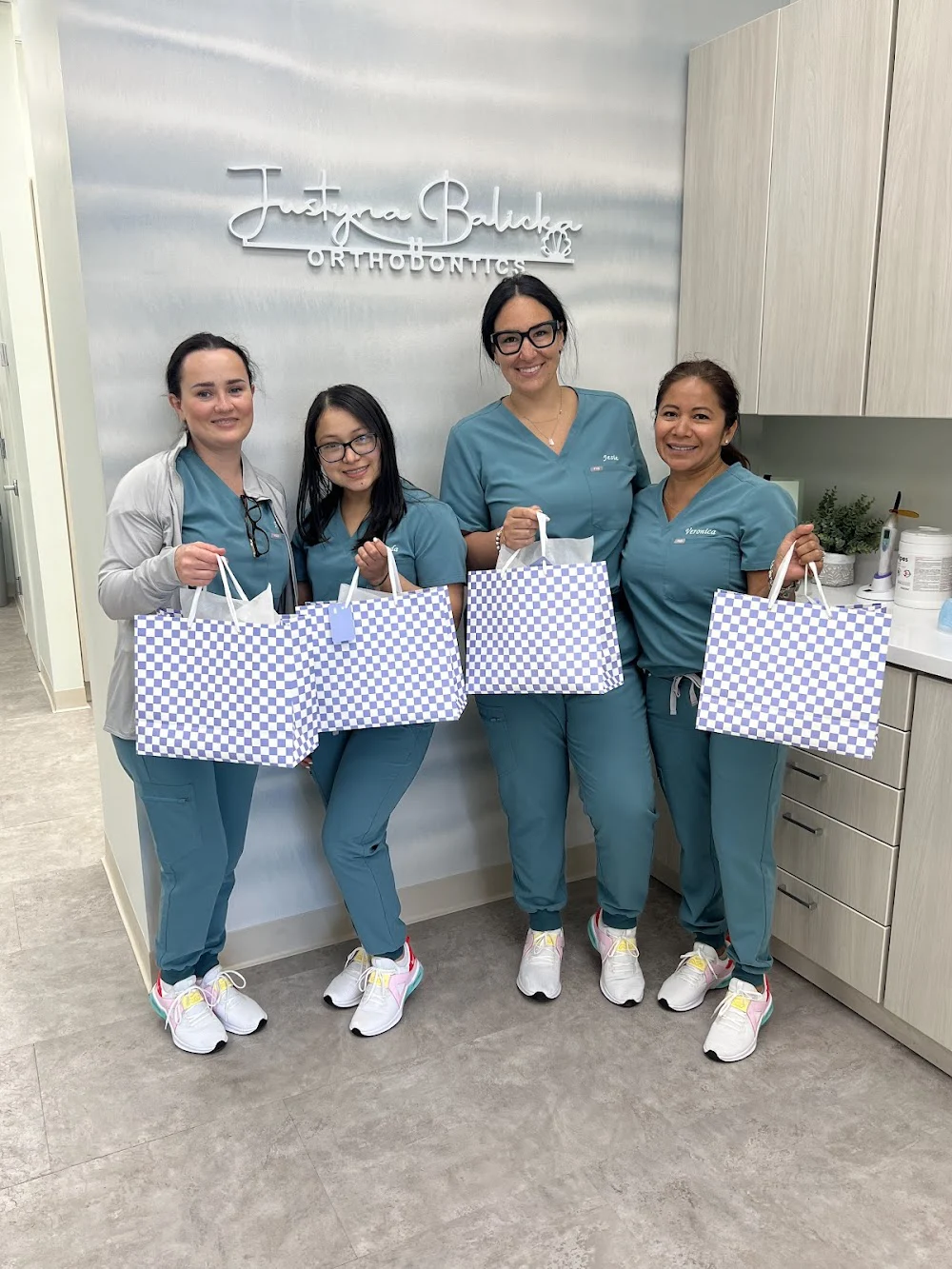 Amityville Orthodontics (Justyna Balicka Orthodontics) 9