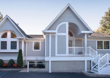 DR. SINIKKA KAZANJIAN - Riverfront Dental Care