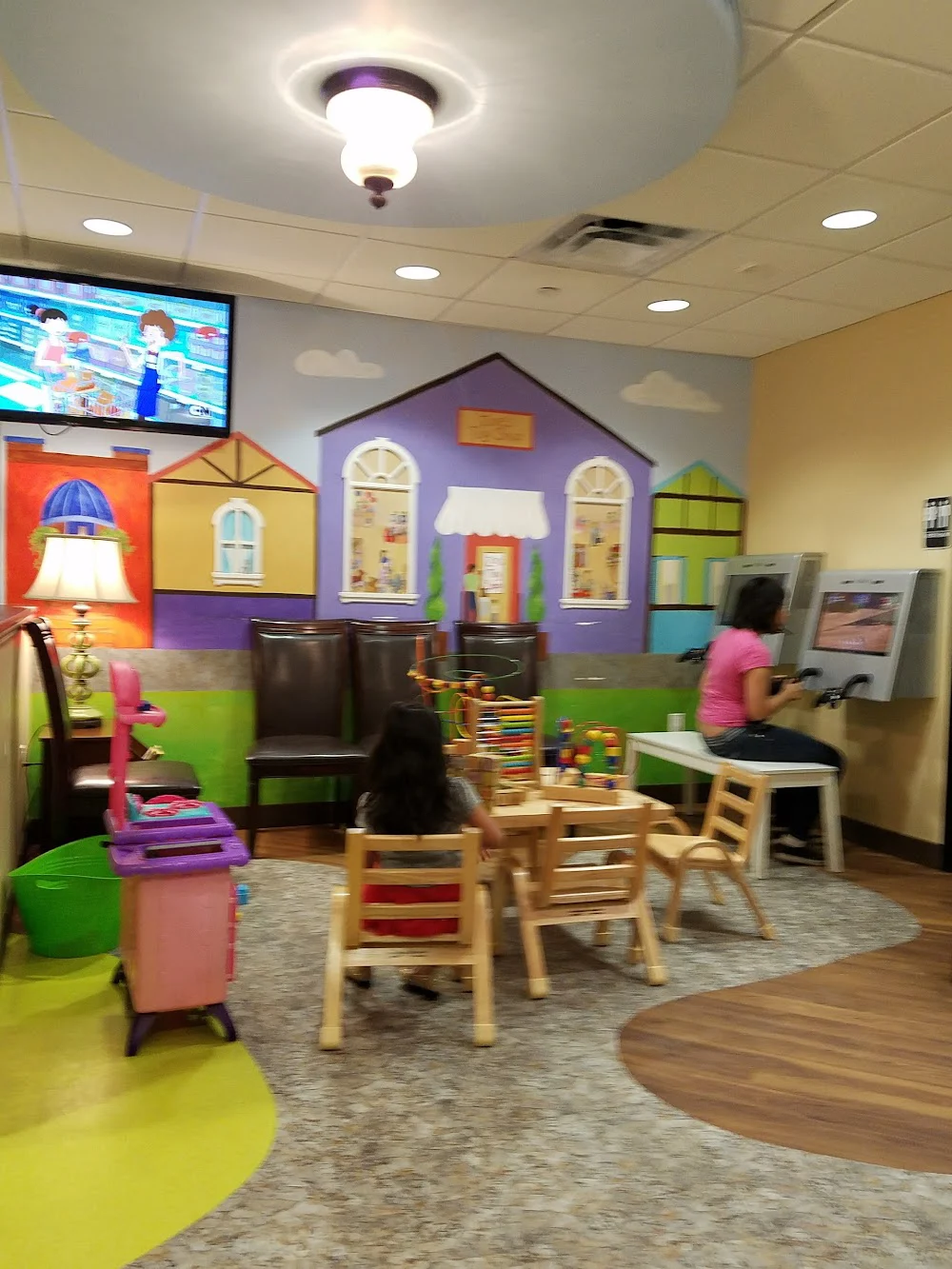 Thunderbird Kid's Dentistry and Orthodontics 9