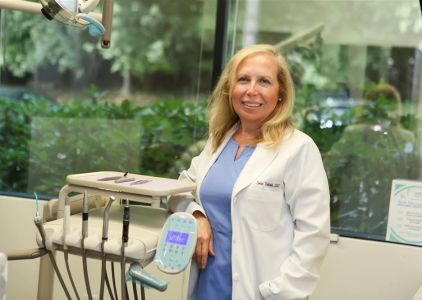 Dr. Sonia Vulakh