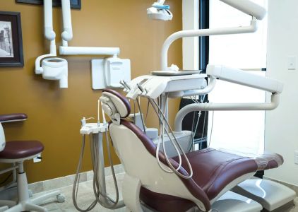 SmileLine Dental: Dr. Geeta Choudhary, DDS