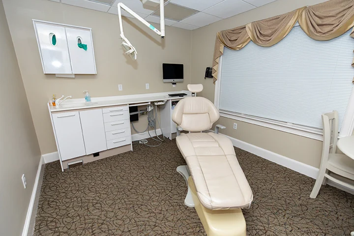 Lane Oral & Maxillofacial Surgery & Dental Implant Center 4