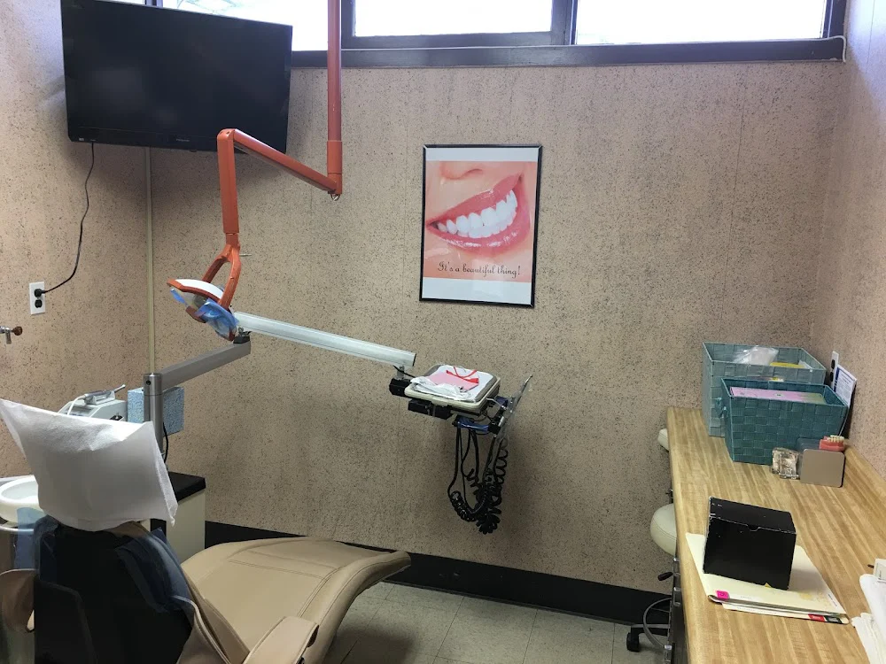 Howard F Matt, DMD - Syosset Cosmetic Dentistry - Dentist in Syosset 8