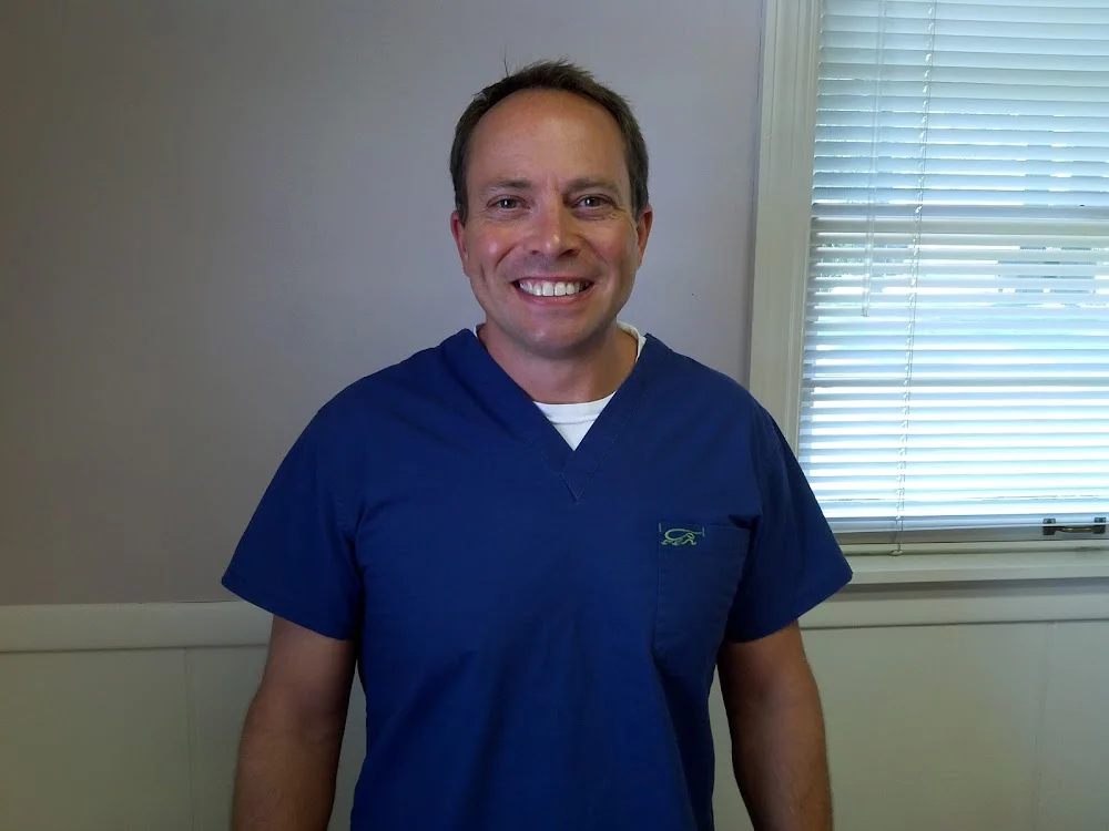 Dr Anthony Collins DDS 10