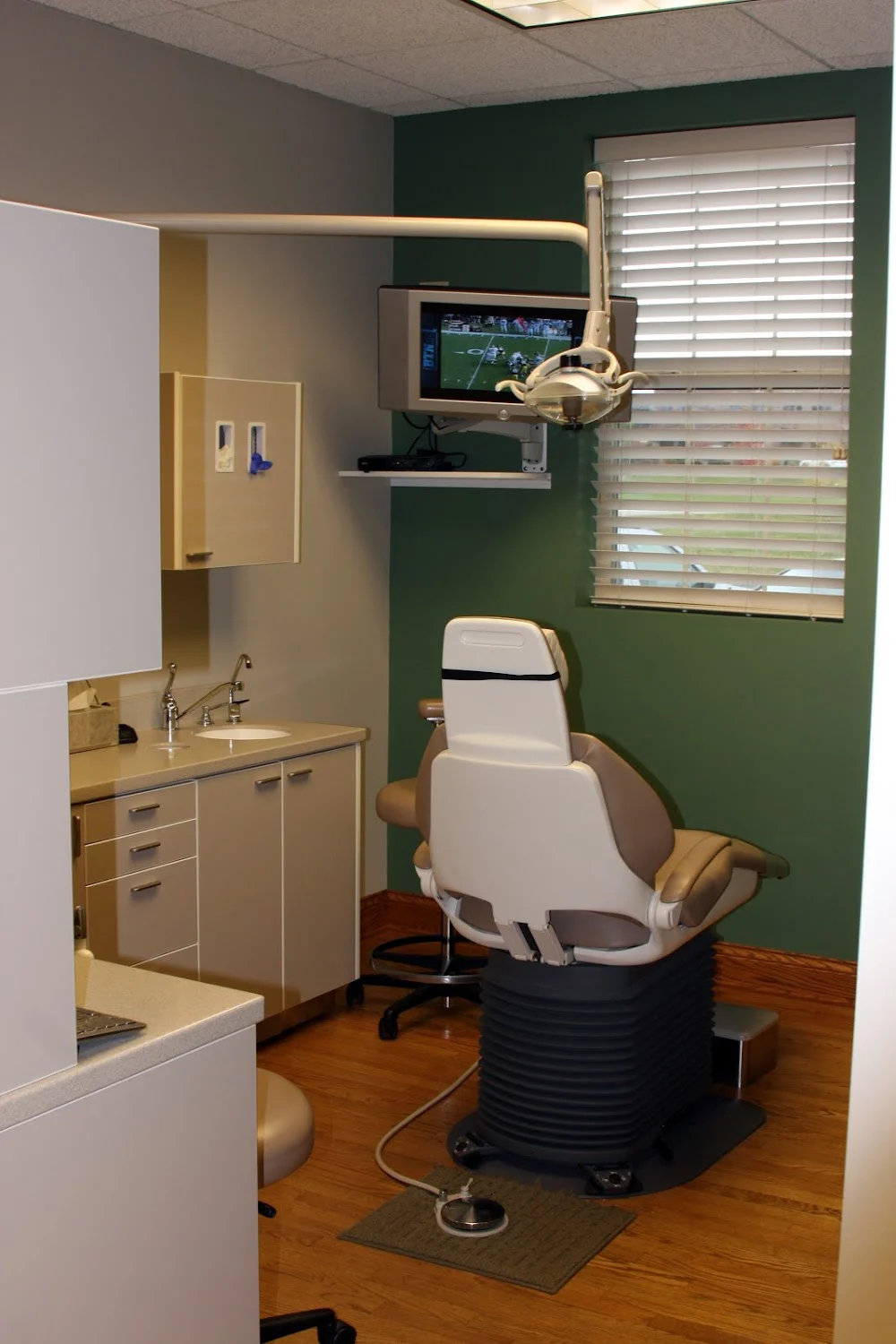 Family Dental Care of Campton Hills 8