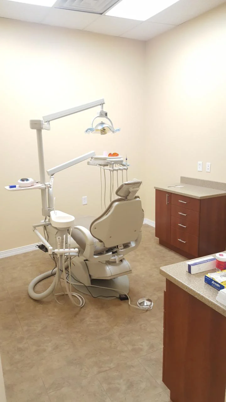 Abington Smile Center- Same Day Emegrency Dentist 4