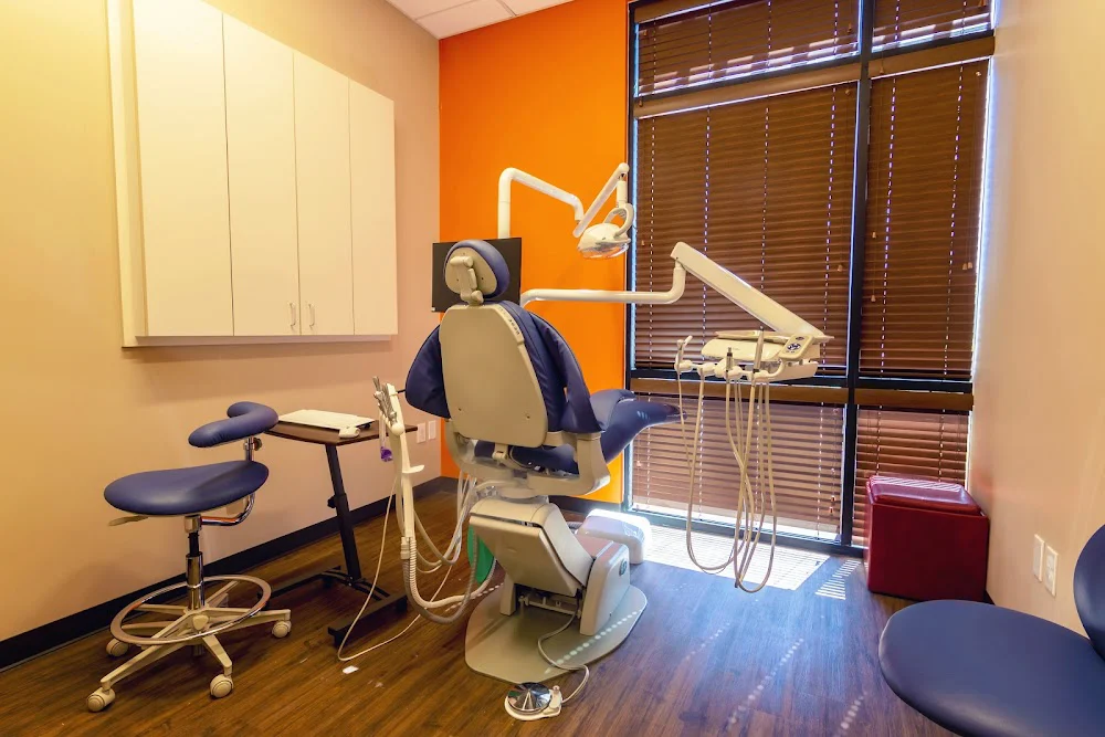 Palm Valley Pediatric Dentistry & Orthodontics - Scottsdale 4