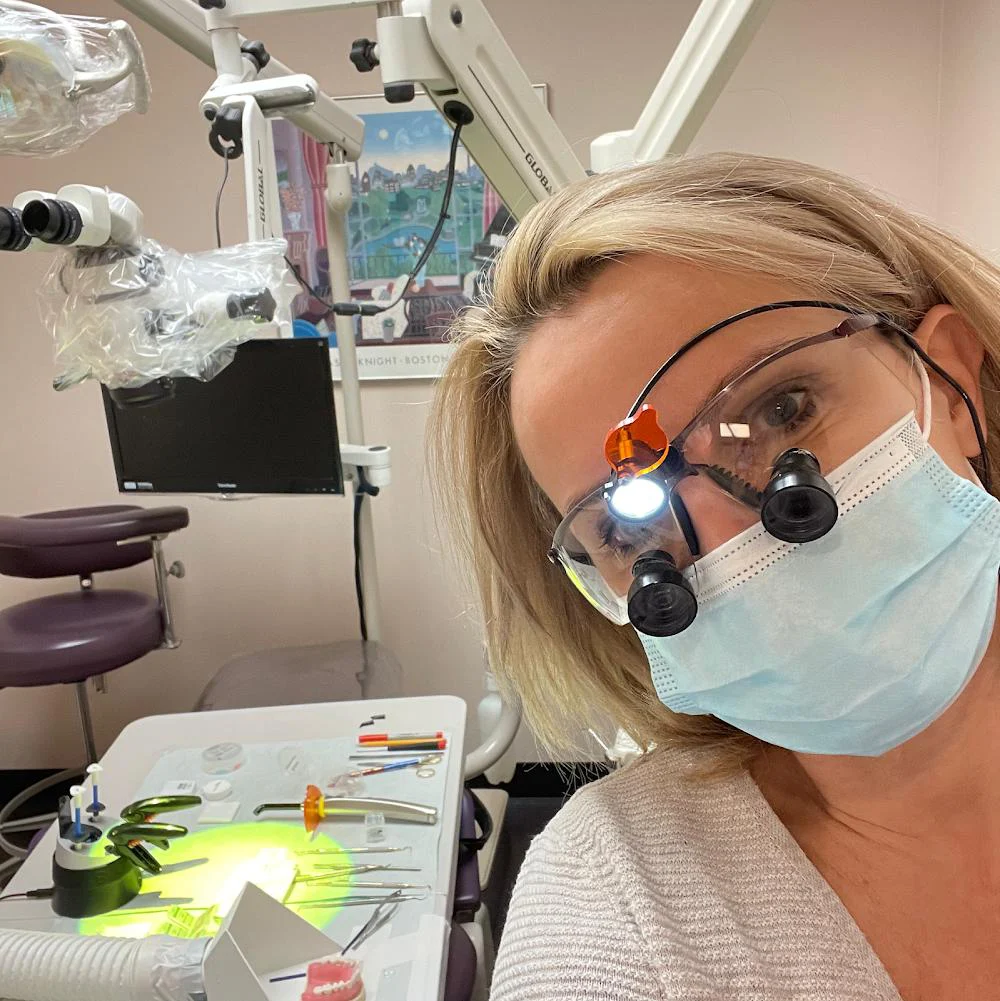 Dr. Iwona S. Iwaszczyszyn, DDS 4