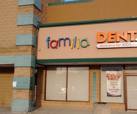 Familia Dental