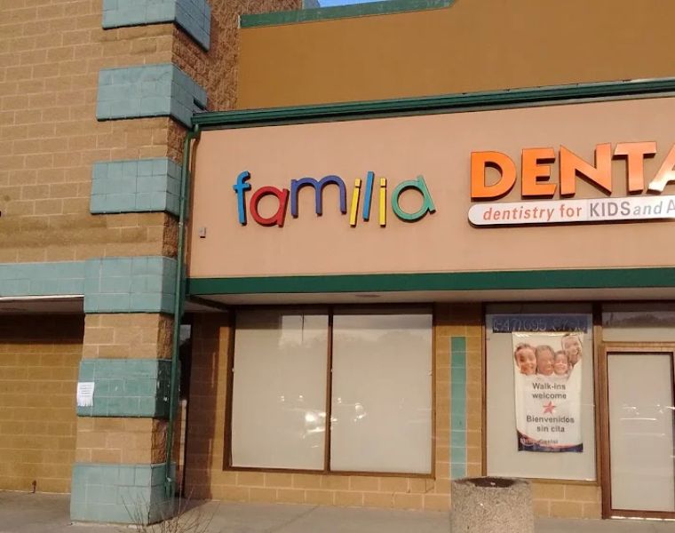 Familia Dental