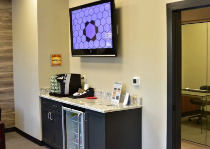 Avella Family and Implant Dentistry