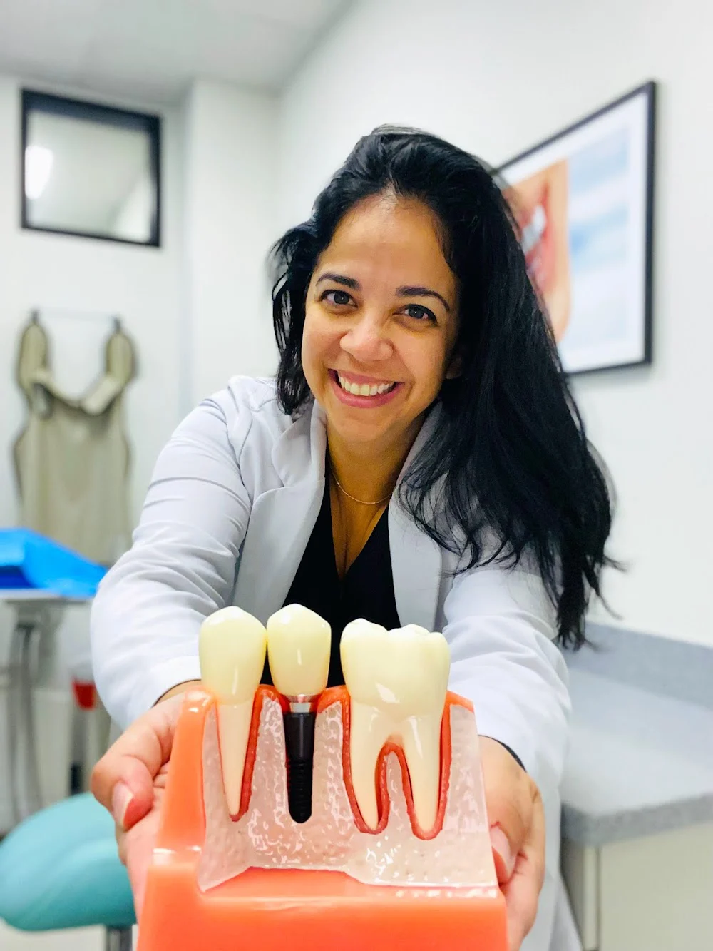 Periodontics and Implant Center of Naples: Dr. Jennifer Araya 6