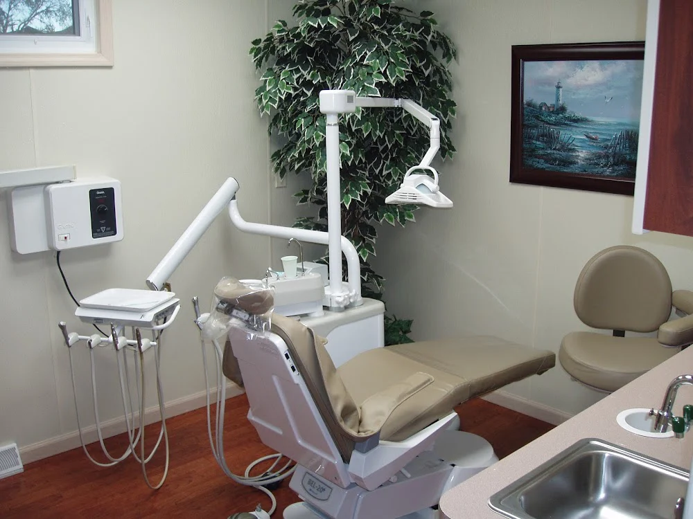 Lakehurst Dental: Klohn Brian S DMD 4