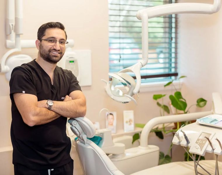 Yefim Aranbayev DDS - Dental Clinic in Levittown PA