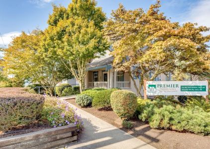 Premier Periodontics - Everett Periodontal Office