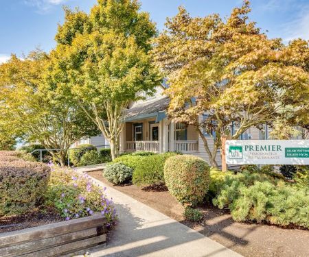 Premier Periodontics - Everett Periodontal Office