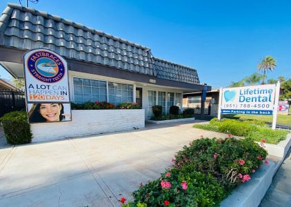 Lifetime Dental & Fastbraces