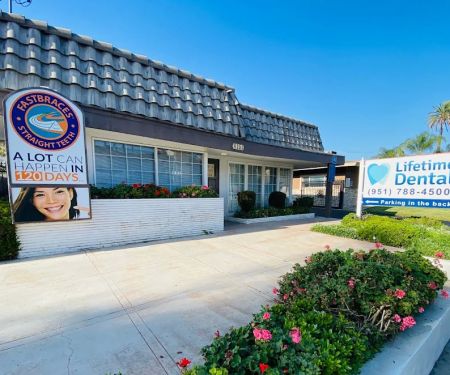 Lifetime Dental & Fastbraces
