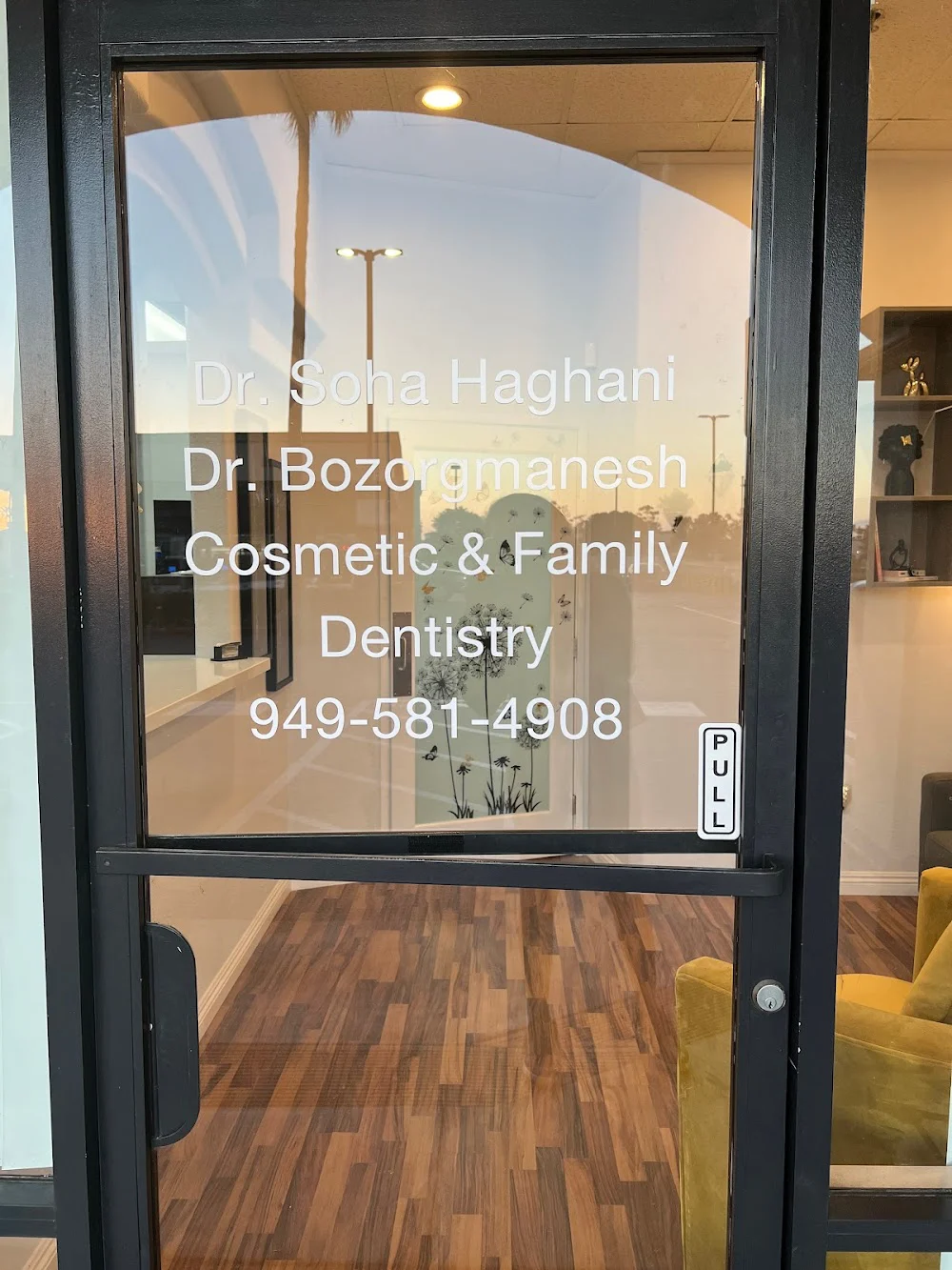 Canvas Dental Care- Dental Practice of Dr. Soha Haghani & Dr. Bozorgmanesh 1