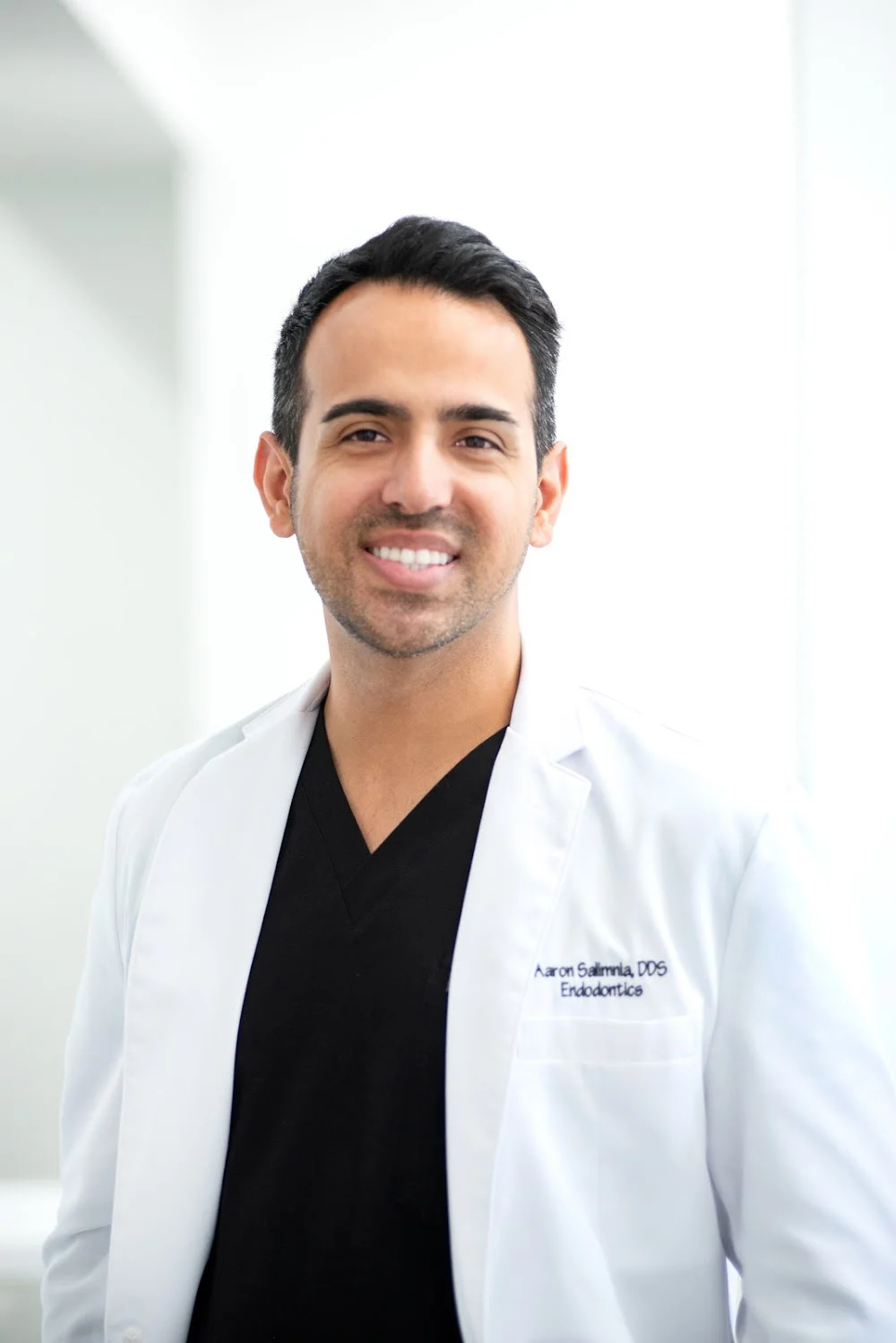 Boutique Endodontics - Dr. Aaron Salimnia 10