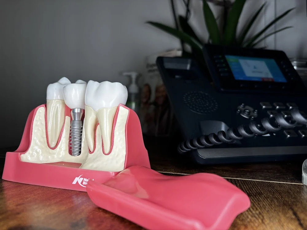 Trio Dental Care - Dr. Bashar Fargo & Dr. Bassam Fargo Picture 9