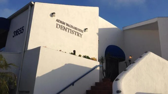 Laguna Beach Dentist - Adam Vaghari, DDS Picture 1