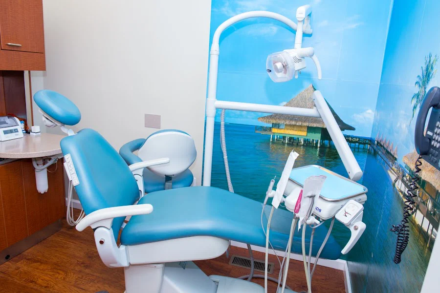 Best Dentist 4 Kids 7