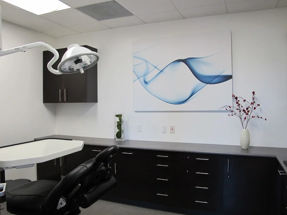 Pacific Oral Surgery & Dental Implant Studio 1