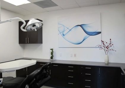 Pacific Oral Surgery & Dental Implant Studio
